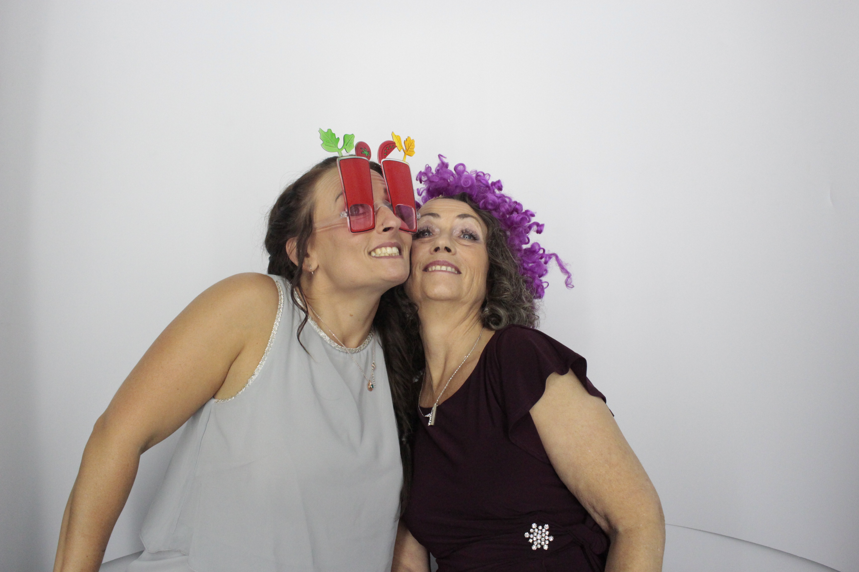 Ollie & Amy's Wedding | View more photos from the event at gallery.myphotoboothexperience.co.uk/u/MyPhotoBoothExperienceLtd/Ollie-Amys-Wedding